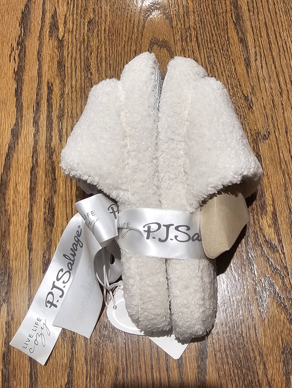 P.J. Salvage Cream Sherpa Slide Slipppers S,M,L And XL.